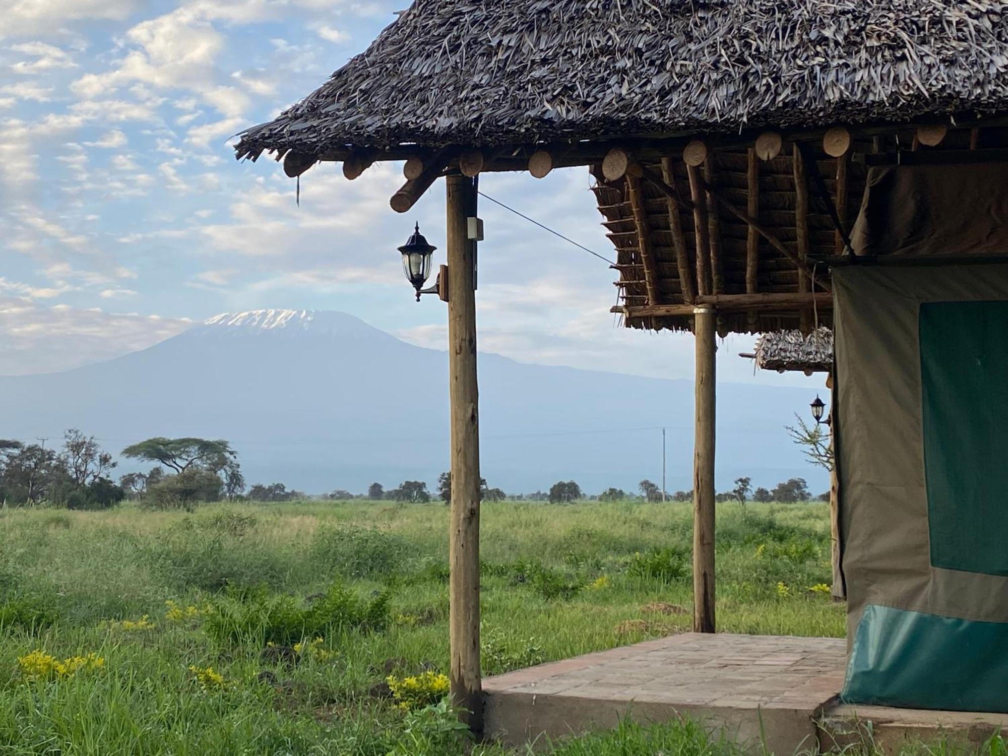 Amboseli Discovery Camp Ngoại thất bức ảnh