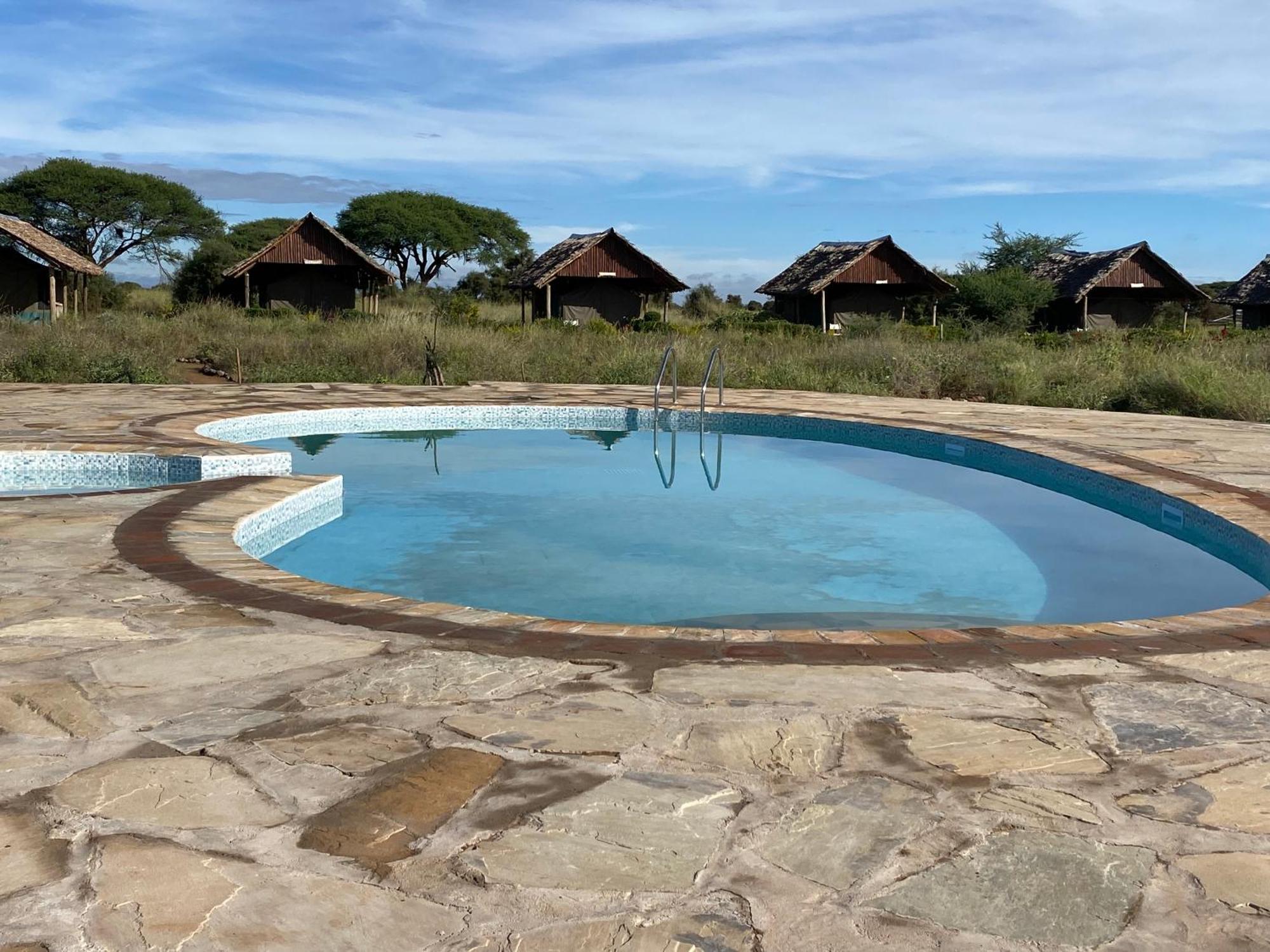 Amboseli Discovery Camp Ngoại thất bức ảnh
